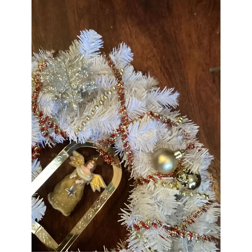 Vintage Ornaments Hope Angel Wreath